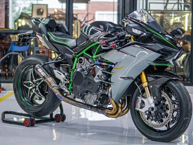 Carena Moto Kawasaki Ninja H2 2015-2022 - Grigio