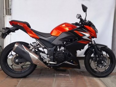 Carena Moto Kawasaki Z250/Z300 2015-2016 - Arancia Rosso Nero Opaco Fabbrica