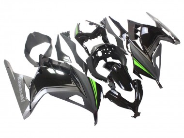 Carena Moto Kawasaki EX300 2013-2024 - Nero Lucido Nero Opaco Verde Fabbrica