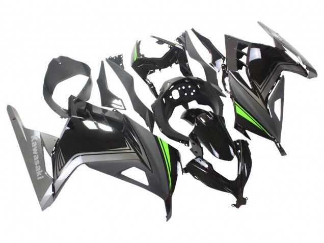Carena Moto Kawasaki EX300 2013-2024 - Nero Lucido Nero Opaco Verde