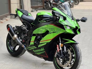 Carena Moto Kawasaki ZX10R 2021-2025 - Verde Nero Rosso Banda Fabbrica