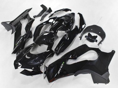 Carena Moto Kawasaki ZX10R 2021-2025 - Nero Lucido Bianco Verde Decal Fabbrica