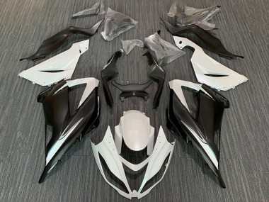 Kit Carena Moto Kawasaki ZX6R 2013-2018 - Bianco Nero Opaco Fabbrica