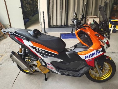 Carena Moto Honda ADV160 2022-2024 - Arancia Bianco Rosso Blu Repsol Red Bull Fabbrica