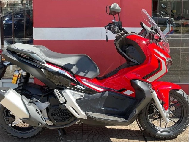 Carena Moto Honda ADV160 2022-2024 - Rosso Nero
